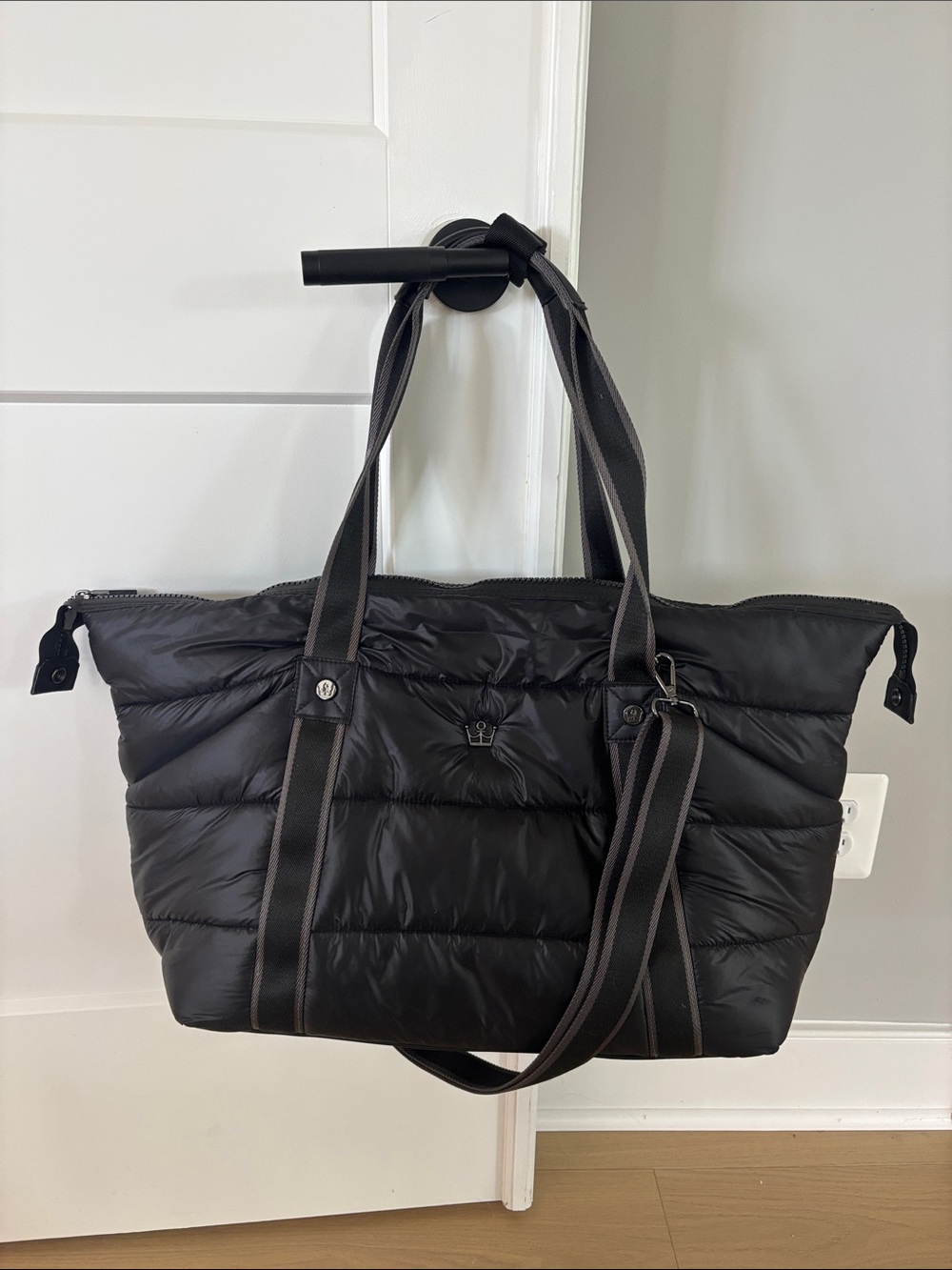 Oliver Thomas Black Quilted Travel Tote - Picture 6 of 10